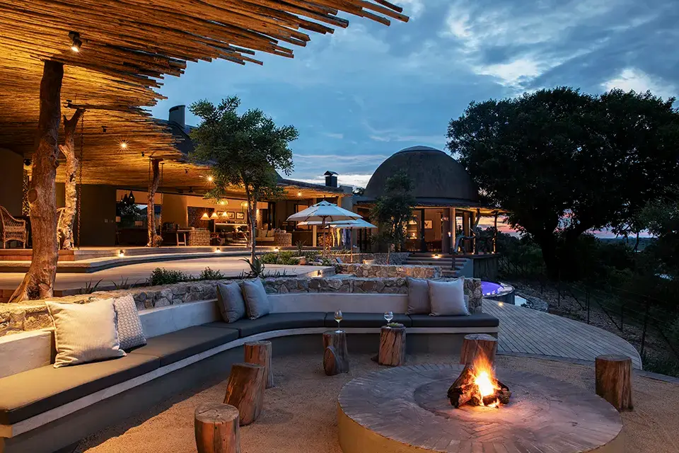 Luxury lodge with outdoor seating and fire pit